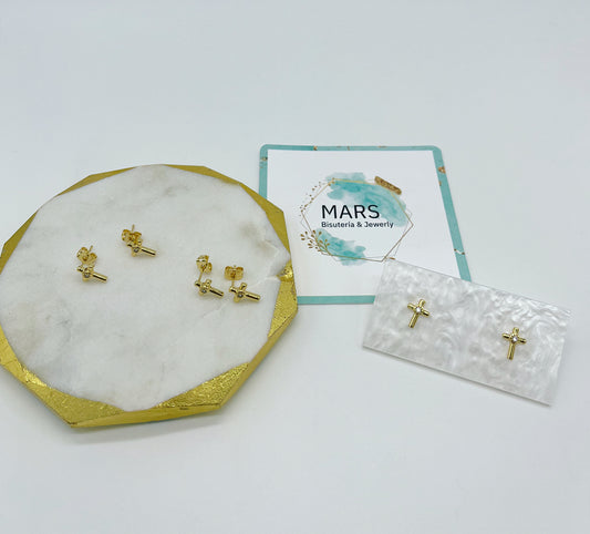 Cross studs